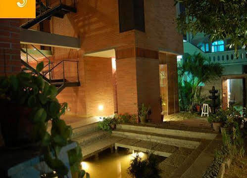 Airavatam Boutique Hotels Bangalore Luaran gambar